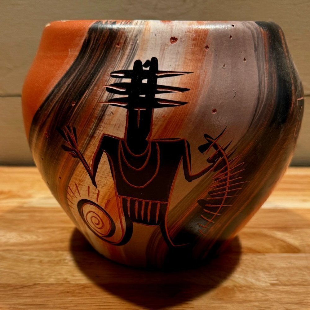 Artist Signed Southwest Clay Vase Hand Painted Pottery Mexican Art Decor  *
